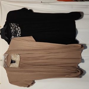 Set of 2 knit short sleeve sweaters